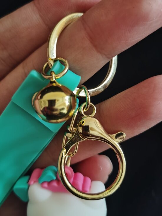 Hello Kitty Baker keychain - Picture 4 of 4